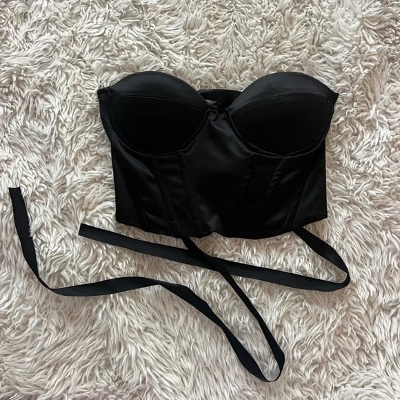 Princess Polly Black Corset Top - Picture 4 of 9